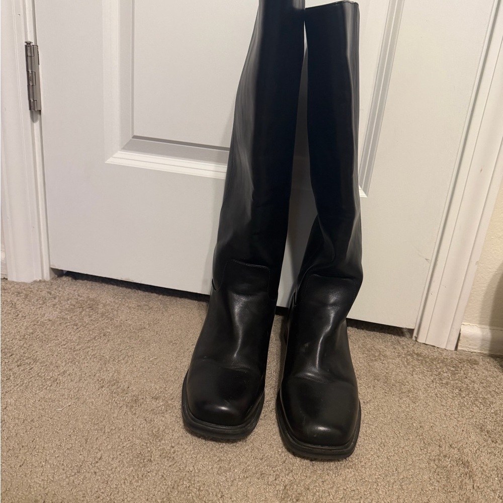 Black Knee-High Leather Boots